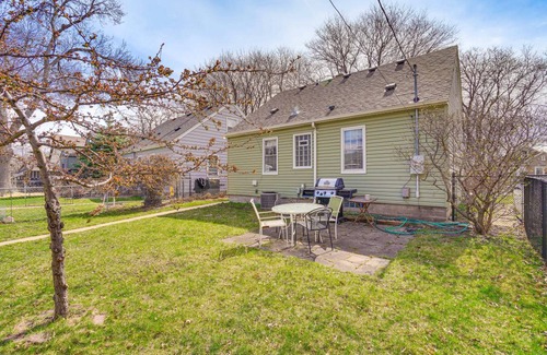 West Seventh House | 102 m² House ∙ 2 bedrooms ∙ 5 guests
