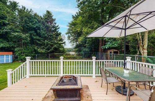Kittery House | 102 m² House ∙ 3 bedrooms ∙ 5 guests