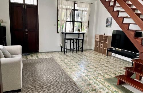 Kathu House | 103/24 Kathu Waterfall