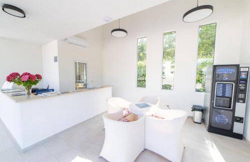 Donji Morinj Apartment | 103 m² Apartment ∙ 4 bedrooms ∙ 10 guests