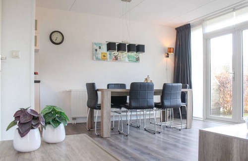 Vlagtwedde House | 104 m² House ∙ 3 bedrooms ∙ 6 guests