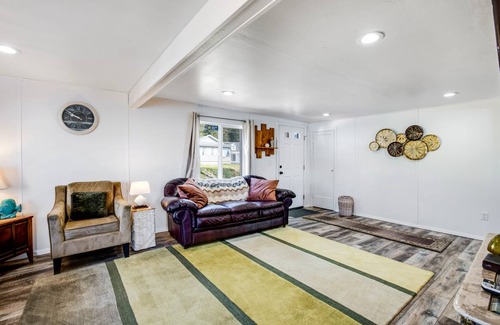 Garibaldi House | 105 m² House ∙ 3 bedrooms ∙ 8 guests