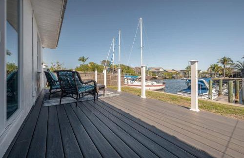 Apollo Beach House | 1053 Apollo Beach Blvd Unit 6