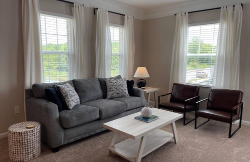 Summit Station Apartment | 106 m² Apartment ∙ 2 bedrooms ∙ 4 guests