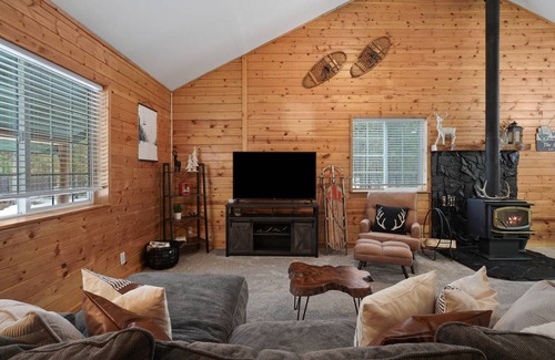 La Pine House | 106 m² House ∙ 3 bedrooms ∙ 6 guests