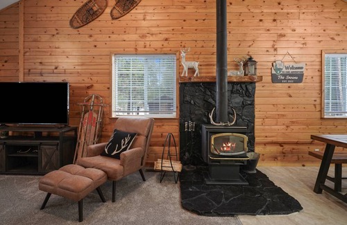 La Pine House | 106 m² House ∙ 3 bedrooms ∙ 6 guests