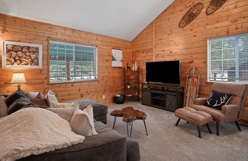 La Pine House | 106 m² House ∙ 3 bedrooms ∙ 6 guests