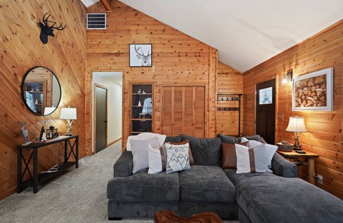 La Pine House | 106 m² House ∙ 3 bedrooms ∙ 6 guests