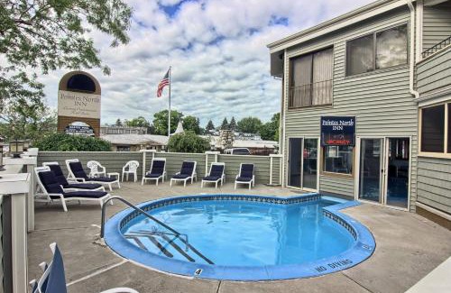 Charlevoix House | 106 Pointes North Inn