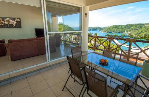 P Chahue House | 1063 - Cruz Del Mar M302