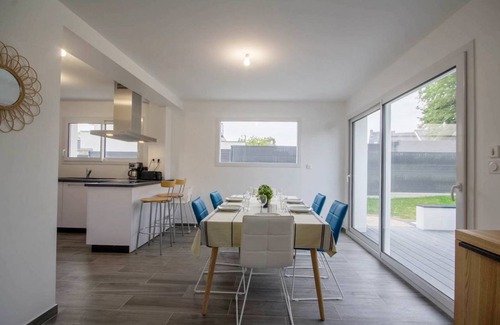 Saint-Gildas-de-Rhuys House | 107 m² Gîte ∙ 4 bedrooms ∙ 8 guests