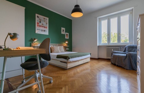Vanchiglia Apartment | 107 m² Apartment ∙ 2 bedrooms ∙ 4 guests