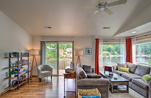 East Olympia House | 108 m² House ∙ 2 bedrooms ∙ 7 guests