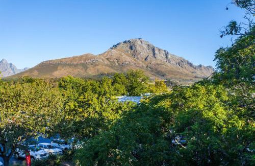 Stellenbosch Central Apartment | 109 on Dorp