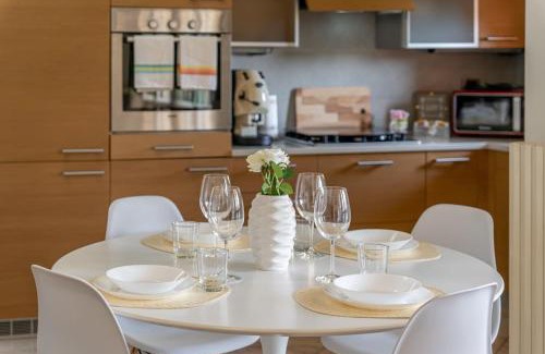 San Faustino-Madonnina-Quattroville Apartment | [10min dalla Ghirlandina] Love and relax in Modena