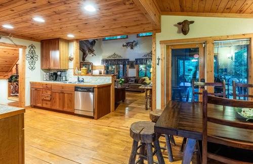 Cashiers House | 10min Dwtn Cashiers 5mn to Silverrun Waterfall