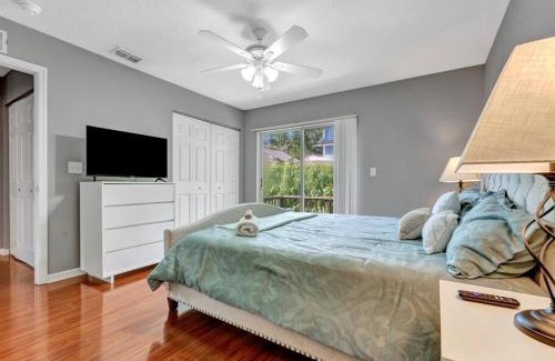 Old Seminole Heights Villa | 10min to Downtown 3BD 2 FullBath