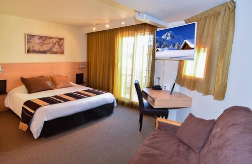 Gap Hotel | 10mn du Centre ! Chambre double + Parking Inclus