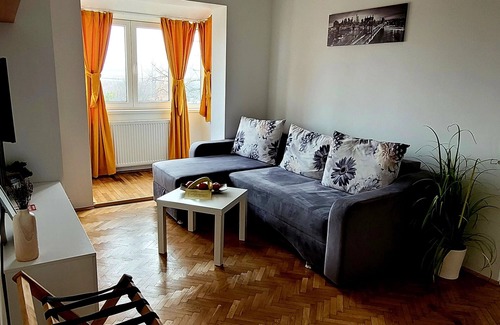 Baneasa Apartment | 11 Baneasa Airport Apartament ,Cozy 1-bedroom apartment with WiFi in Bucharest