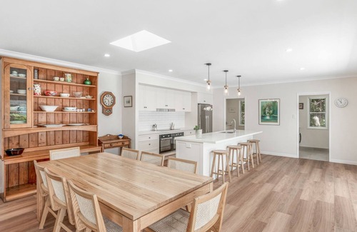 Rainbow Beach House | 11 Esprit Drive - Rainbow Shores. Gorgeous beach house. Walk to beach