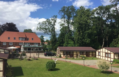 Dobbertin Apartment | 11 EZ Lake View Comfort - Insel-Hotel Dobbertin