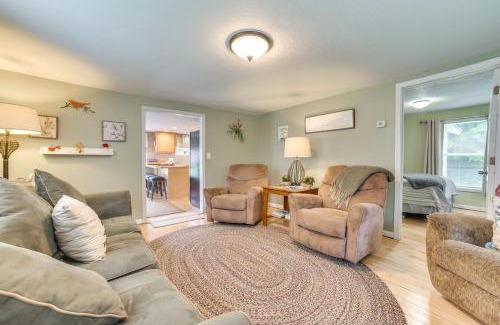 Fife Lake House | 11 Mi to Lake Fife Farmhouse with Yard and Fire Pit!