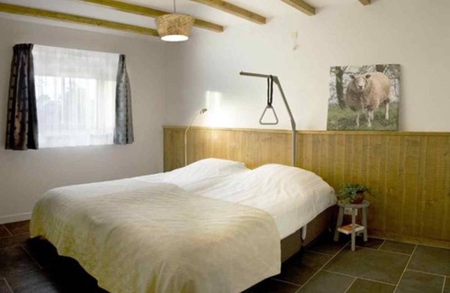 Ouderkerk aan den IJssel House | 115 m² House ∙ 3 bedrooms ∙ 8 guests