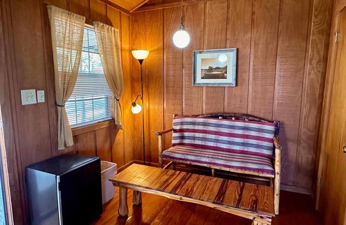 Bandera Cabin | 11 Redbud, at CRC Ranch Retreat