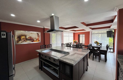 Jaco House | 11 ROOMS "ALL-INCLUSIVE" LUXURY & WOW THE VIEW - BEST DEAL IN ALL OF JACO- CHEFS