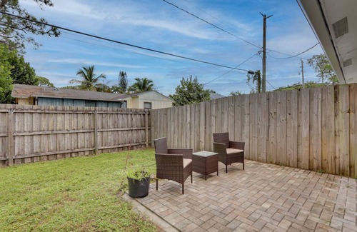 North Palm Beach Heights Apartment | 111 m² Apartment ∙ 2 bedrooms ∙ 4 guests