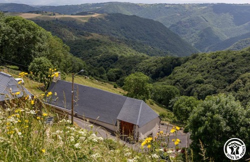 Saint-Pierre-Colamine House | 110 m² Gîte ∙ 4 bedrooms ∙ 7 guests