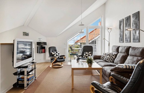 Bogense Apartment | 110 m² Apartment ∙ 3 bedrooms ∙ 6 guests