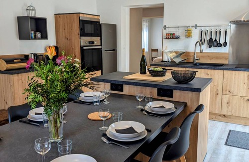 Menetreux-le-Pitois Cottage | 110 m² Cabin ∙ 4 bedrooms ∙ 8 guests
