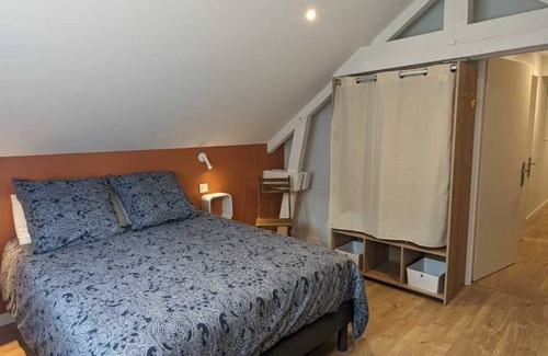 Menetreux-le-Pitois Cottage | 110 m² Cabin ∙ 4 bedrooms ∙ 8 guests