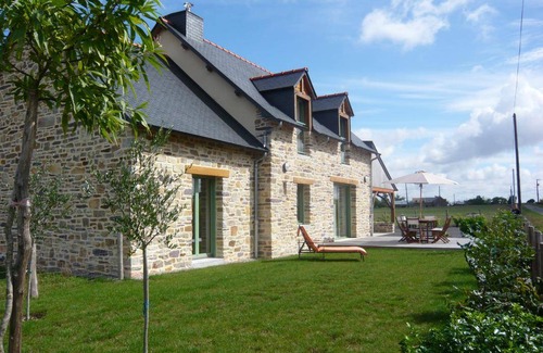 Maxent House | 110 m² Gîte ∙ 3 bedrooms ∙ 6 guests