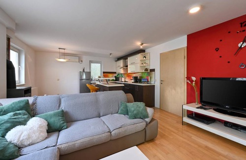 Ivanec House | 110 m² House ∙ 2 bedrooms ∙ 6 guests