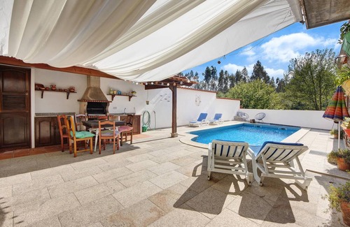 Rates House | 110 m² House ∙ 3 bedrooms ∙ 8 guests