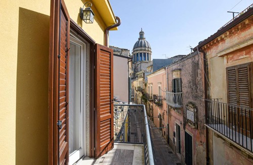 Ragusa House | 110 m² House ∙ 3 bedrooms ∙ 6 guests