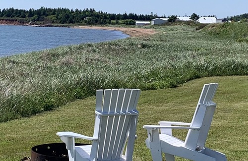 Queens County Cottage | 110 Waterview Lane, relax right on the beach