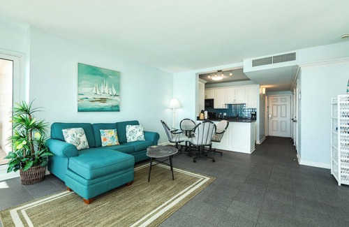 Galveston Condo | 1106 Dolphin Wave Coastal Retreat