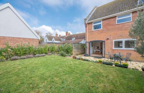 Orford House | 111 Front Street, Orford