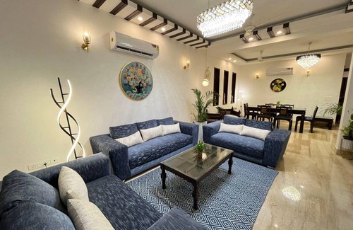 South Extension Apartment | 111 m² Apartment ∙ 3 bedrooms ∙ 8 guests