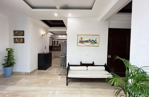 South Extension Apartment | 111 m² Apartment ∙ 3 bedrooms ∙ 8 guests