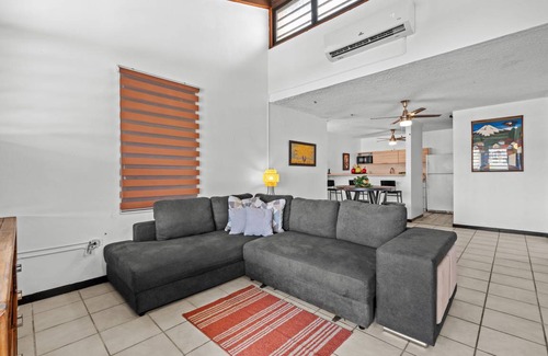 Sardinera Apartment | 111 m² Apartment ∙ 2 bedrooms ∙ 6 guests
