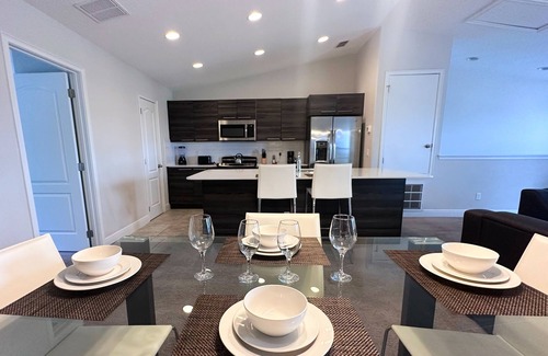 Haines City House | 111KB: 2 Bedroom Townhome in Balmoral Resort - Water Park, Pool, Game Room, Bar/Grille