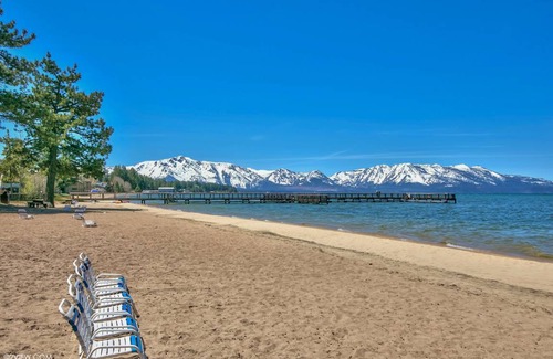 South Lake Tahoe House | 112 m² House ∙ 2 bedrooms ∙ 8 guests