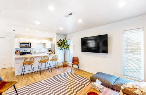 Elkhart House | 112 m² House ∙ 3 bedrooms ∙ 6 guests