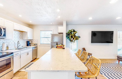 Elkhart House | 112 m² House ∙ 3 bedrooms ∙ 6 guests