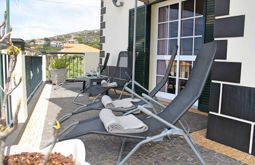 Estreito da Calheta Villa | 112 m² Villa ∙ 4 bedrooms ∙ 10 guests