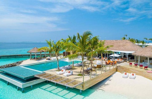 Maamunagau Island Resort | 1120 m² Resort ∙ 127 guests